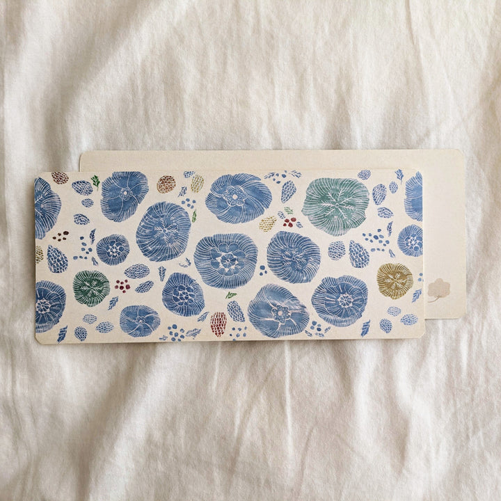 Yuko Omori / Note card -aoi hana to mi