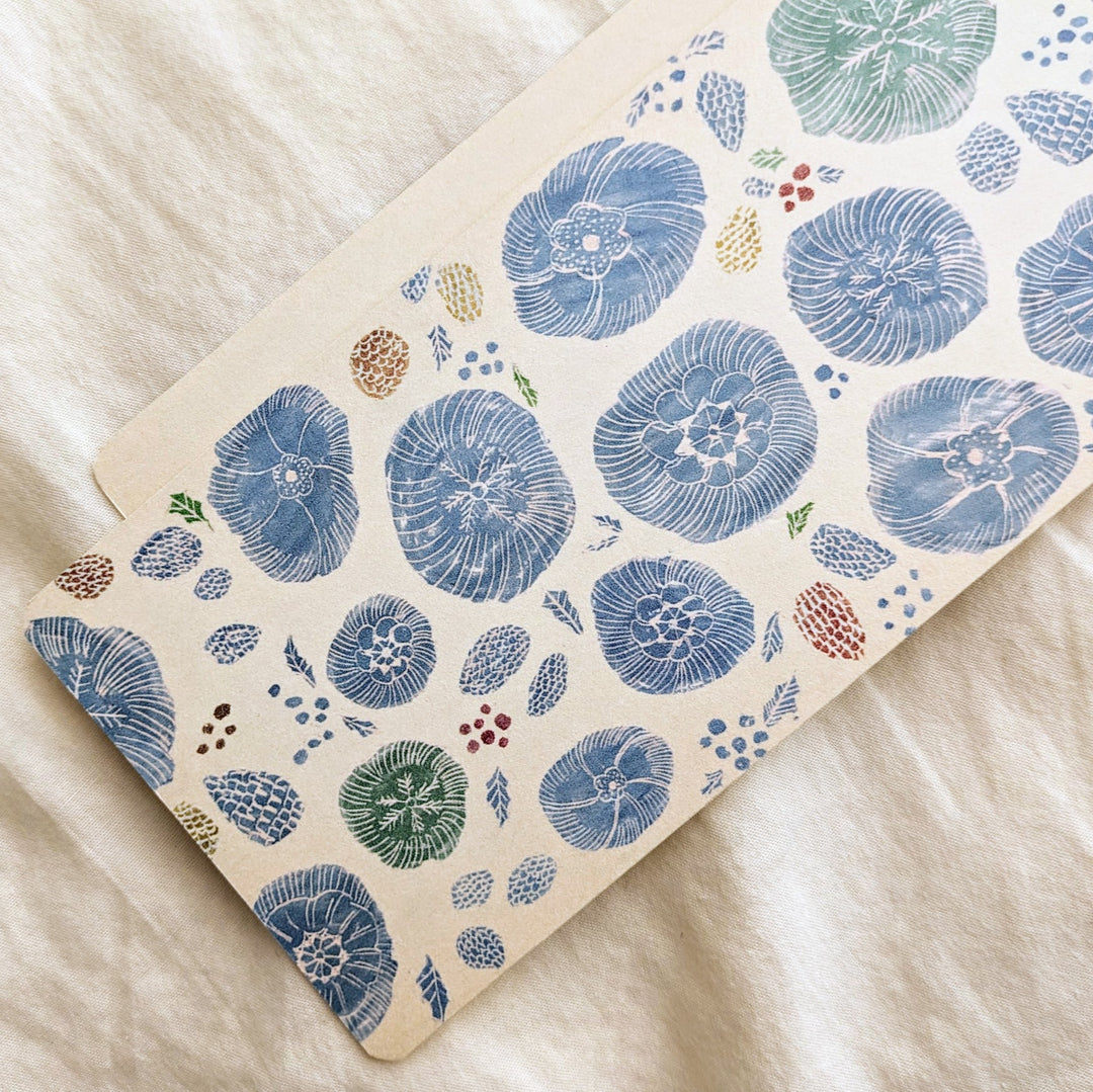 Yuko Omori / Note card -aoi hana to mi