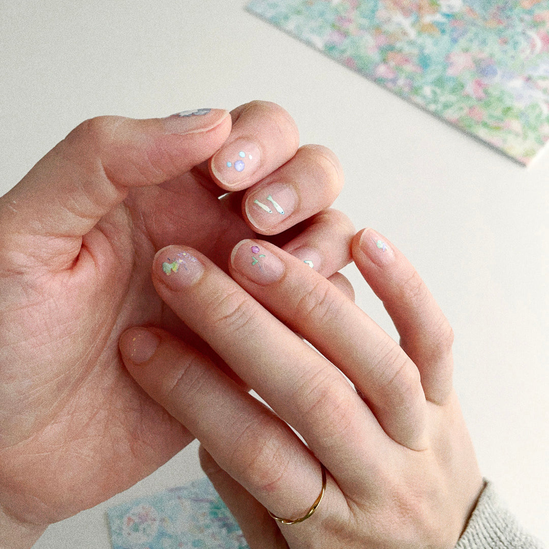 Miku Shimizu / Nail sticker