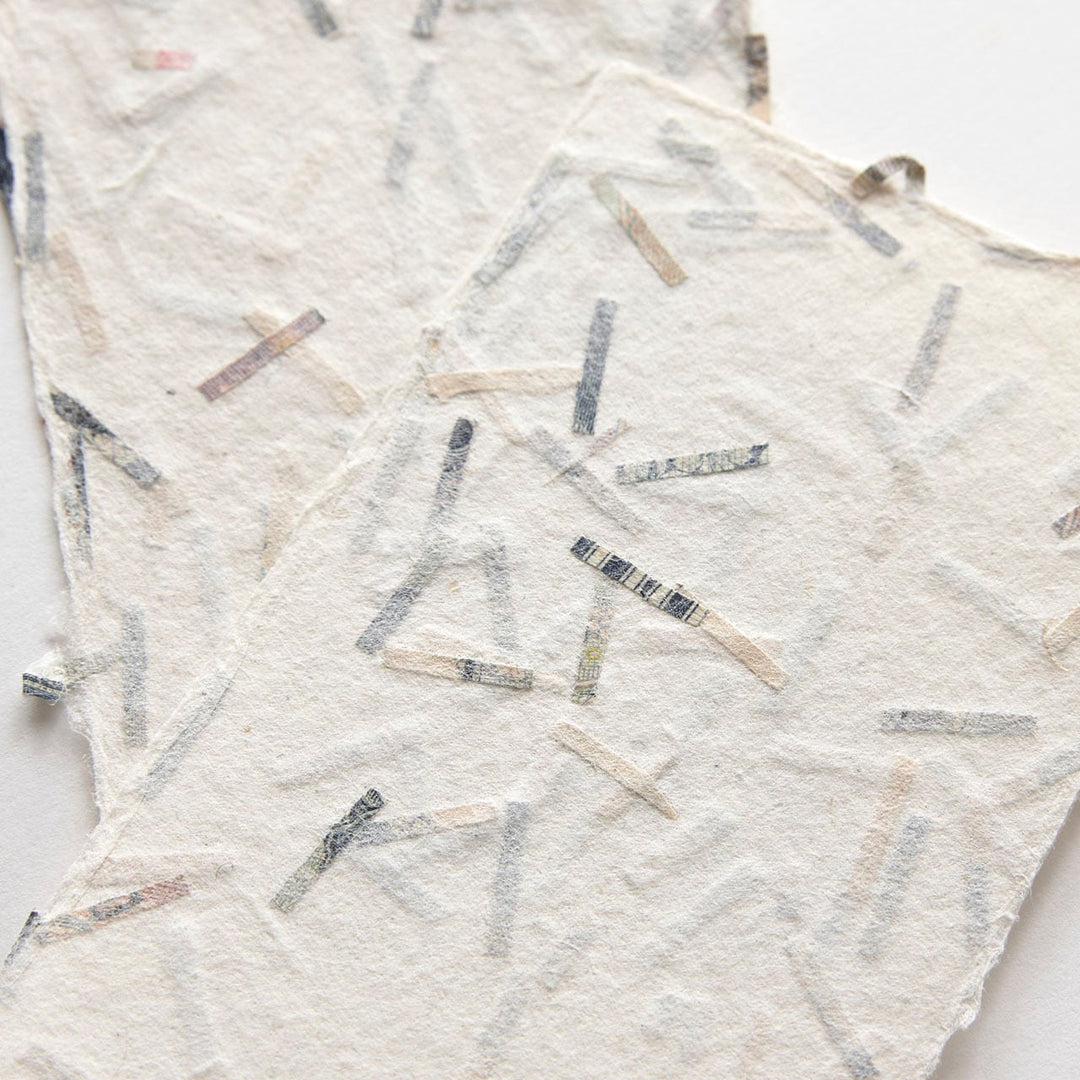 WACCA Handmade deckle edged washi paper card /with Banknote Chip BU36