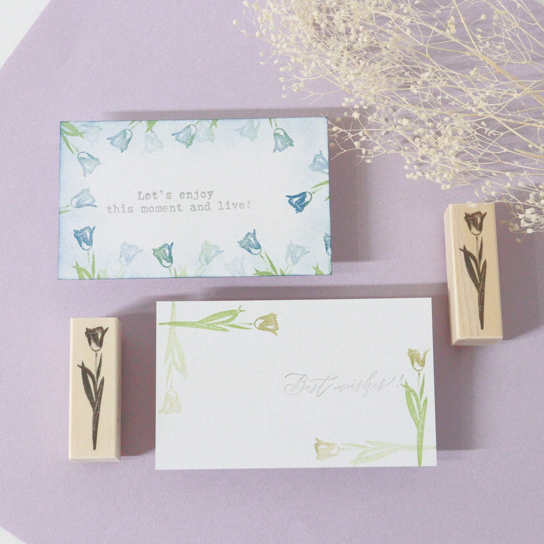 always smiles... / Rubber Stamp -fluttering tulips