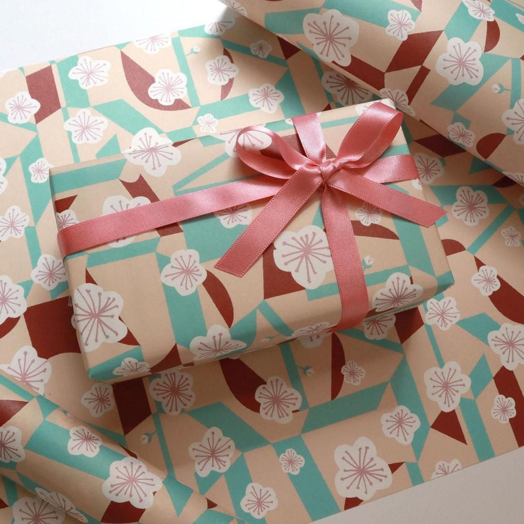 REGARO PAPIRO / Wrapping Paper -White Plum /5 sheets
