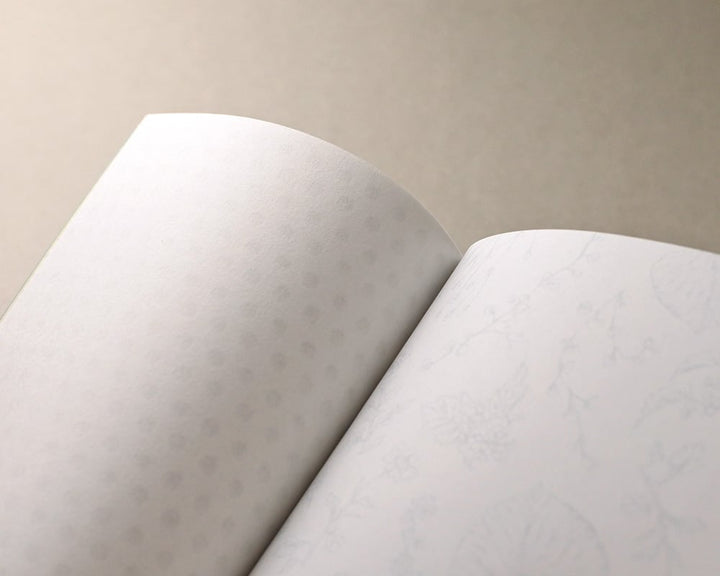 mocolier / Color Notebook -Leaves and Flowers