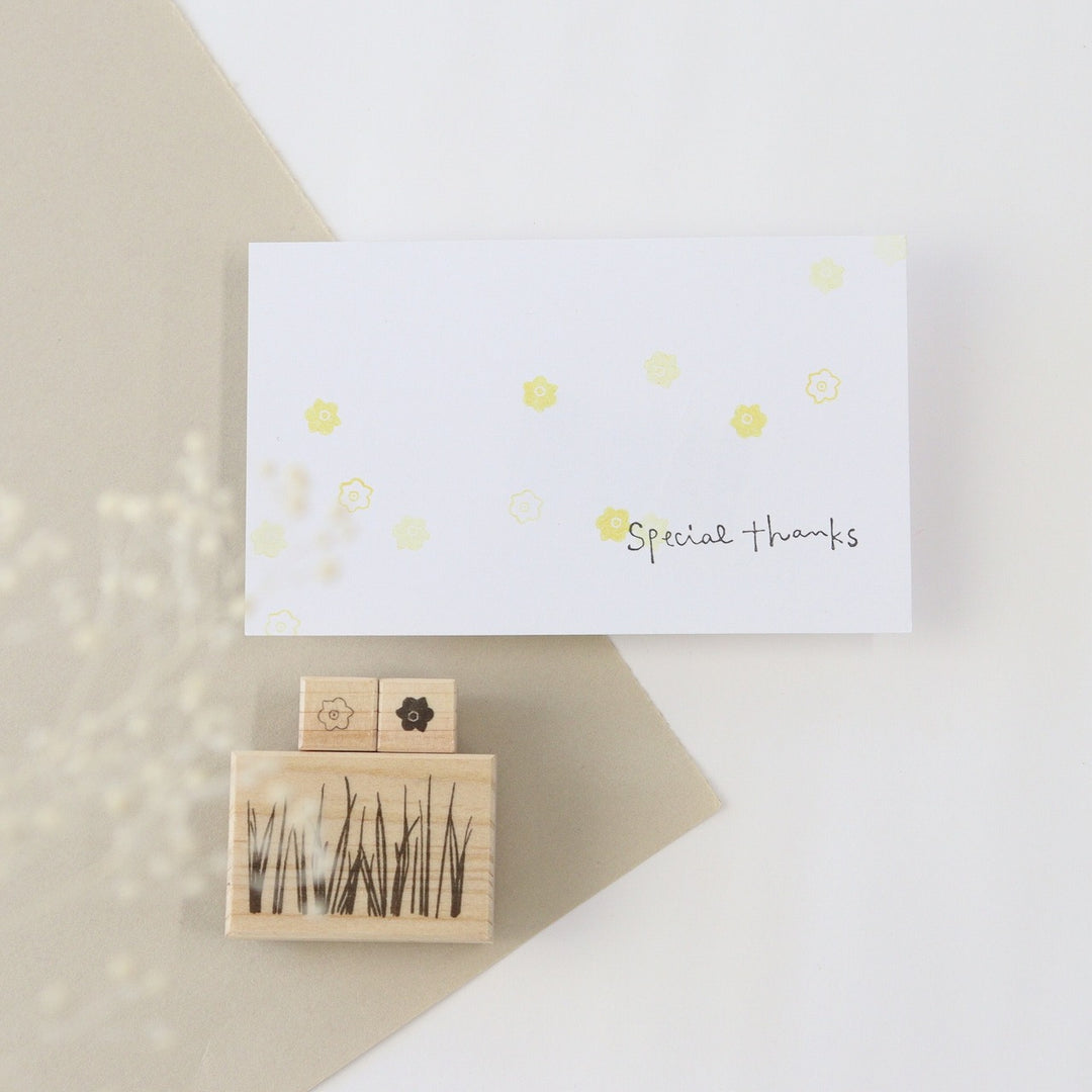 always smiles... / Rubber Stamps Set -narcissus