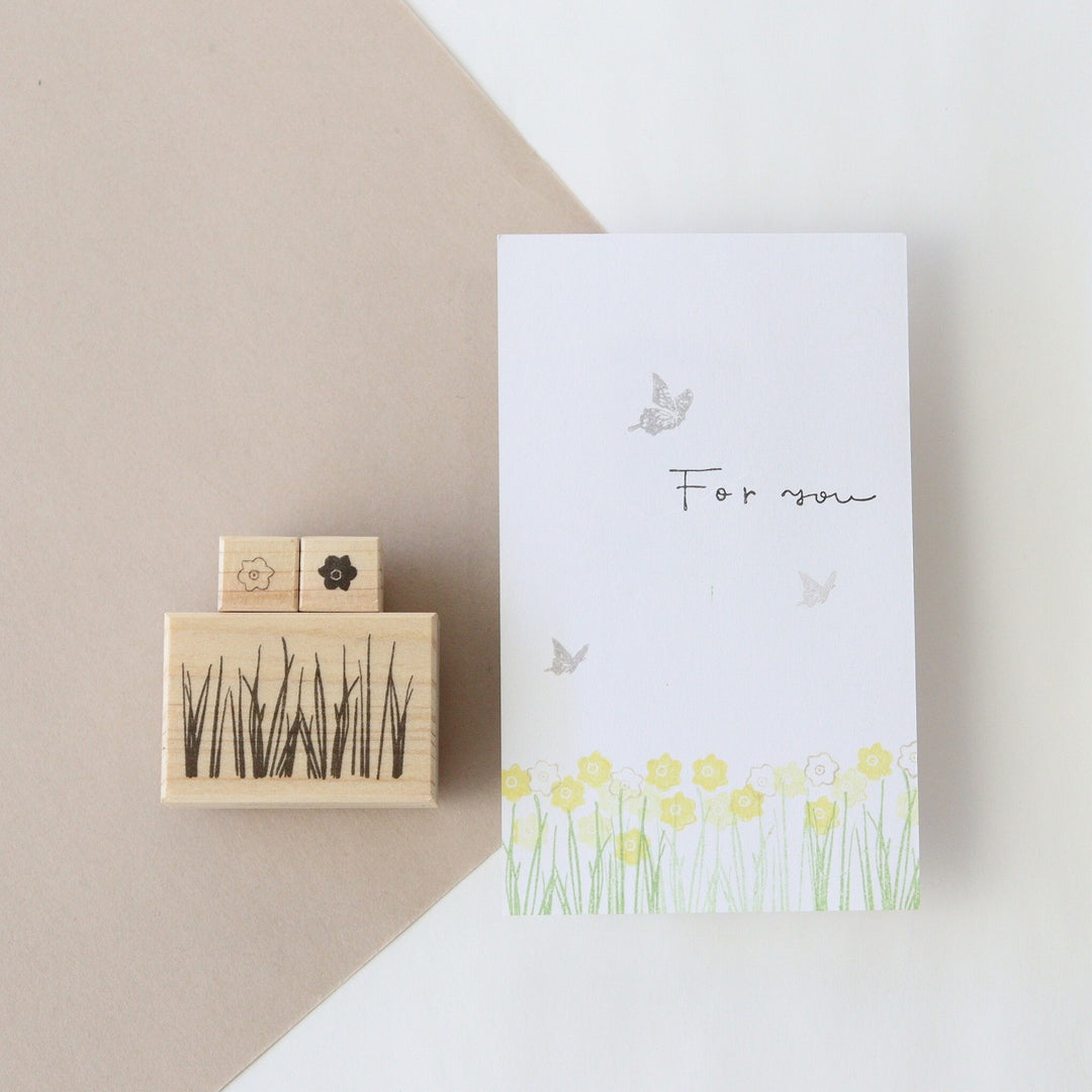 always smiles... / Rubber Stamps Set -narcissus