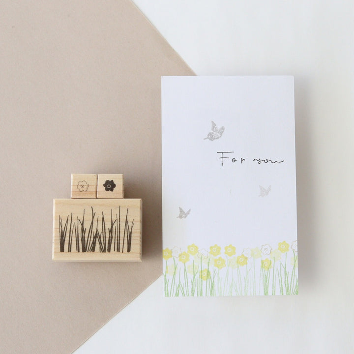always smiles... / Rubber Stamps Set -narcissus