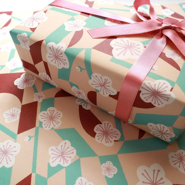 REGARO PAPIRO / Wrapping Paper -White Plum /5 sheets