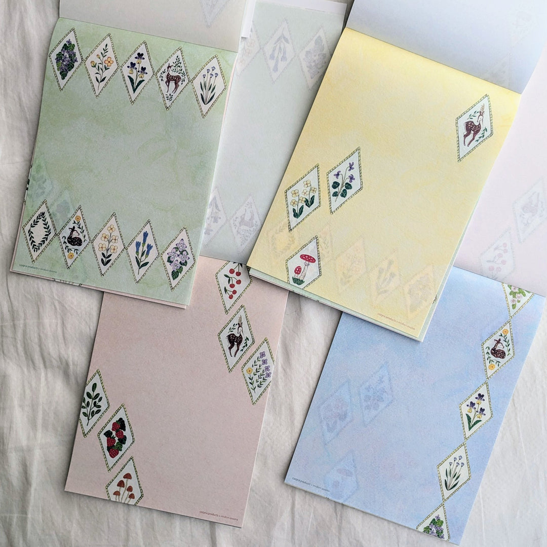 Midori Asano / Writing Pad -deer dream