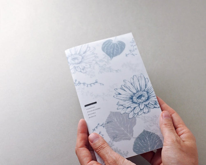 mocolier / Color Notebook -Leaves and Flowers