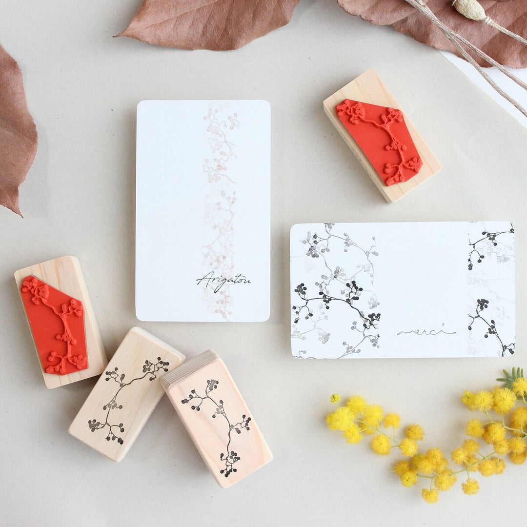 always smile... / Rubber stamp -Paederia foetida